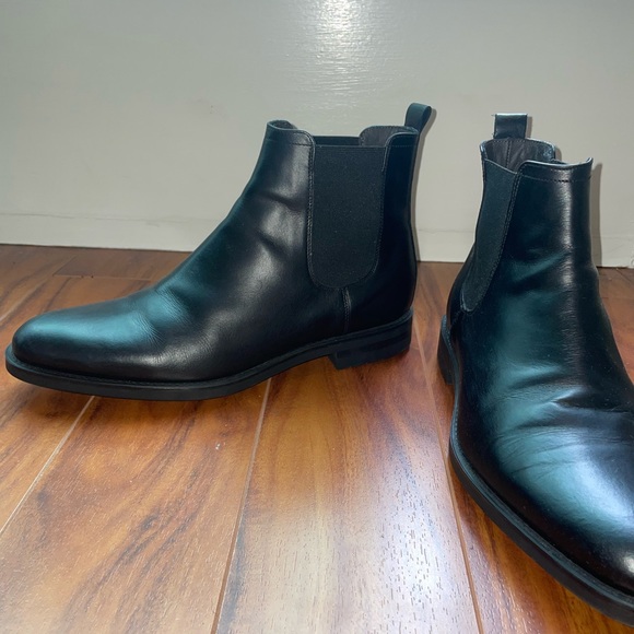 Bruno Magli Canyon Leather Chelsea Boots - Picture 4 of 6